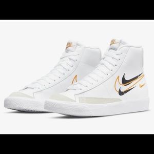 Nike Blazer Mid '77 GS White Black Kumquat DV7142-100 Size 6.5 Women’s Size 8